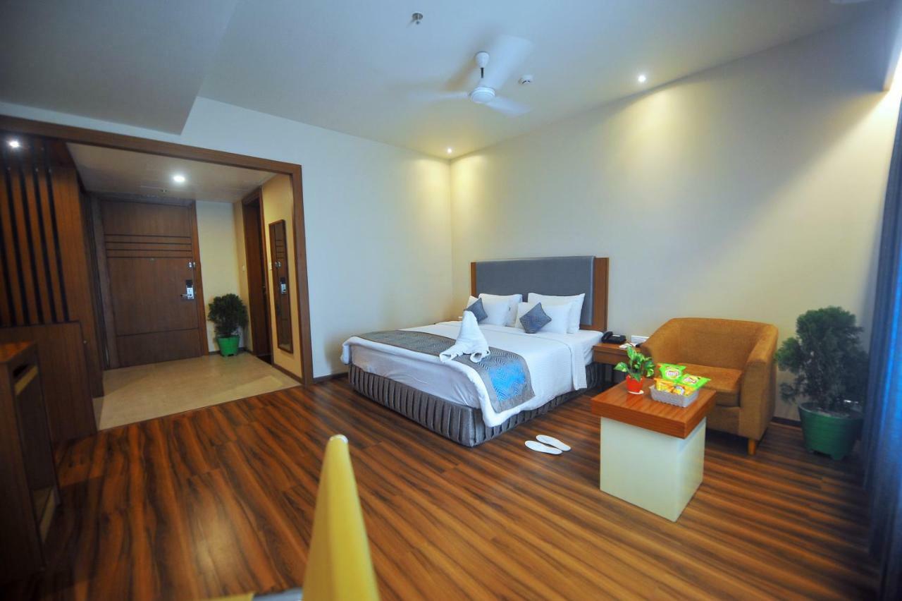 Pipul Padmaja Premium Hotel Bhubaneswar Dış mekan fotoğraf