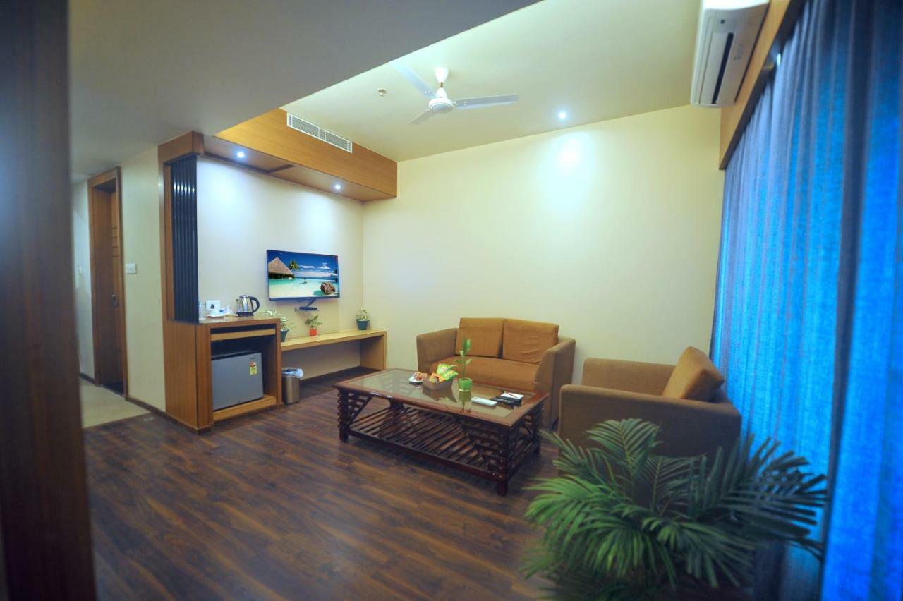 Pipul Padmaja Premium Hotel Bhubaneswar Dış mekan fotoğraf